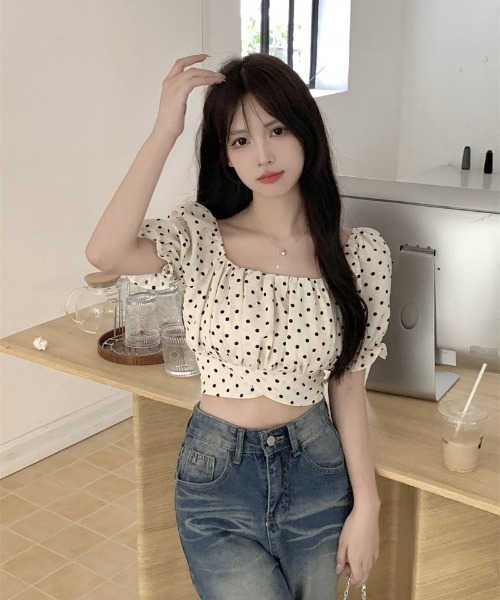 Ritzy(リッツィー)の「オフショルバブルスリーブクロップドブラウス(シャツ/ブラウス・レディース・ホワイト・M/L/S)」の14枚目の写真