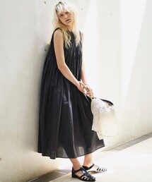 Rouge vif Anna（ルージュヴィフアンナ）の「インドハンドタックノースリーブマキシワンピース フレアスカート 夏服（ワンピース）」