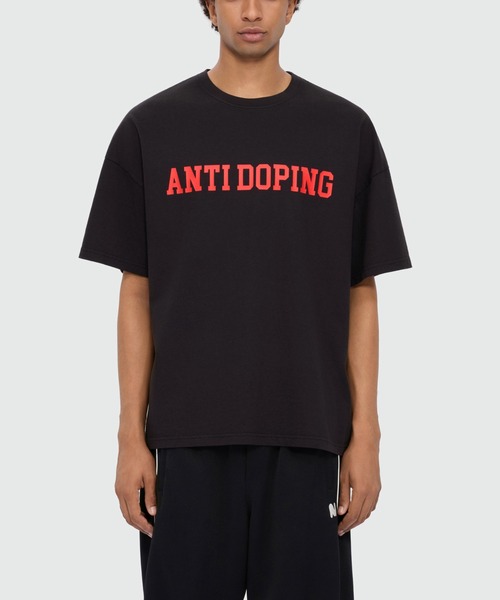 MSGM(エムエスジーエム)の「ANTIDOPING グラフィック Tシャツ(Tシャツ/カットソー・メンズ・ブラック・M/XS/S/L)」の2枚目の写真