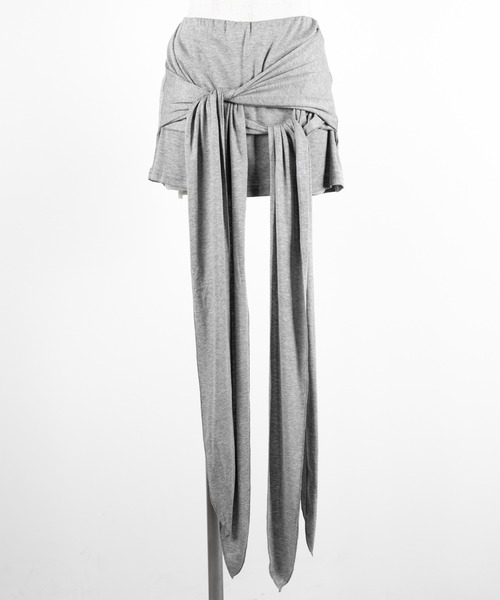 me+em select(ミームセレクト)の「【 2color 】ダブルレイヤードリボンドレープミニスカパン / double layered ribbon draped mini skirt pants ※※(スカート・レディース・ブラック/グレー・FREE)」の13枚目の写真