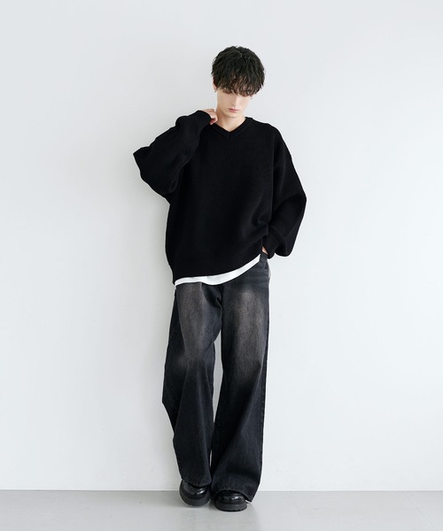 LILL(リル)の「マルチファンクションルーズシルエットVネックニット【静電防止/抗ピリング/ウォッシャブル】(ニット/セーター・メンズ・ブラック/オフホワイト・L/M/S/XL)」の22枚目の写真