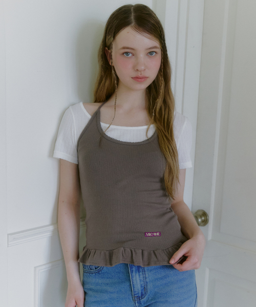 MICANE(ミケーネ)の「アミラフリルホルターネックスリーブレスティ(Tシャツ/カットソー・レディース・アッシュグレー/スカイブルー/ブラウン/アイボリー・1/2/4/3)」の8枚目の写真