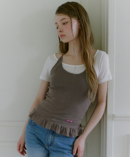 MICANE(ミケーネ)の「アミラフリルホルターネックスリーブレスティ(Tシャツ/カットソー・レディース・アッシュグレー/スカイブルー/ブラウン/アイボリー・1/2/4/3)」の9枚目の写真