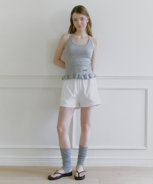 MICANE(ミケーネ)の「アミラフリルホルターネックスリーブレスティ(Tシャツ/カットソー・レディース・アッシュグレー/スカイブルー/ブラウン/アイボリー・1/2/4/3)」の19枚目の写真
