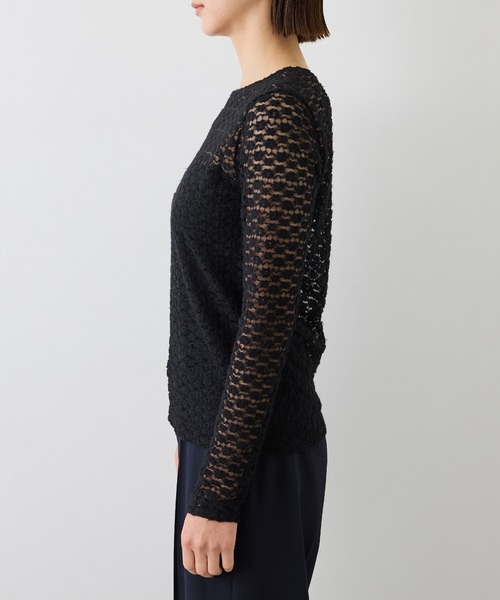 ROPE'(ロペ)の「【J'aDoRe・ルミネ限定カラー】フラワーレースベーシックカットソー/イージーケア(Tシャツ/カットソー・レディース・オフホワイト/ブラック・FREE)」の15枚目の写真