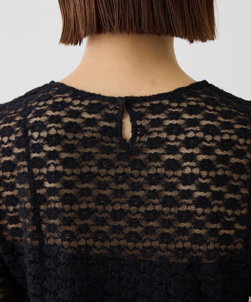 ROPE'(ロペ)の「【J'aDoRe・ルミネ限定カラー】フラワーレースベーシックカットソー/イージーケア(Tシャツ/カットソー・レディース・オフホワイト/ブラック・FREE)」の17枚目の写真