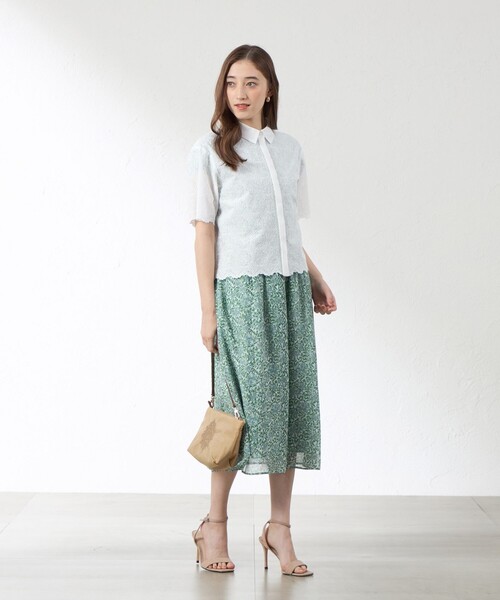 amaca(アマカ)の「フローラルスカラップ シャツブラウス(シャツ/ブラウス・レディース・オフホワイト/ブラウン系その他5・38/40)」の12枚目の写真