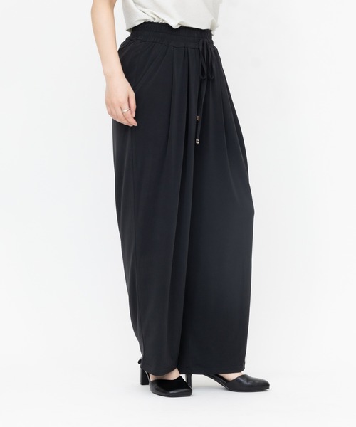 meeny miny(ミーニーマイニー)の「とろみぃ~ワイドパンツ(その他パンツ・レディース・パープル/ブラック/スミクロ・S-M/M-L)」の6枚目の写真