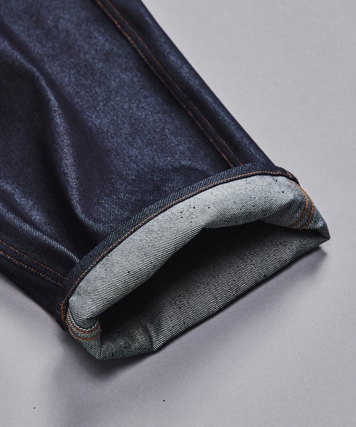 UNITED TOKYO（ユナイテッドトウキョウ）の「TYPEZ SILK DENIM STRAIGHT PANTS（デニムパンツ・メンズ・ダークインディゴブルー・2/1）」の9枚目の写真