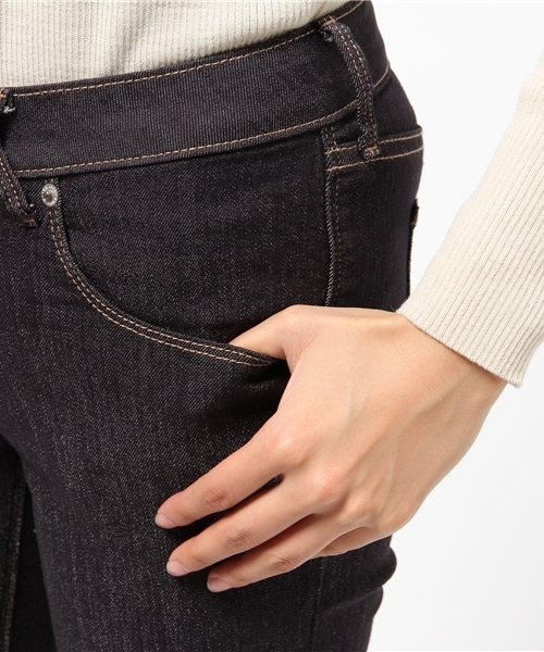 earth music&ecology（アースミュージックアンドエコロジー）の「【2016Spring】《スキスキスキニー》デニムライクスキニーパンツ（デニムパンツ・レディース・インディゴブルー・SMALL/LARGE/MEDIUM/X-SMALL）」の12枚目の写真