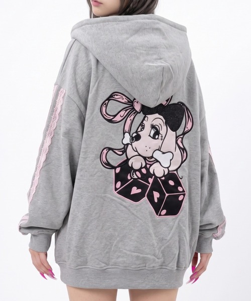 GALFY(ガルフィー)の「A'GEM/9 × .kom『GALFY/ガルフィー』RIBBON DICE HOODIE /リボンダイスパーカー ※限定アイテム(パーカー・メンズ・ブラック/ピンク/グレー・L)」の1枚目の写真