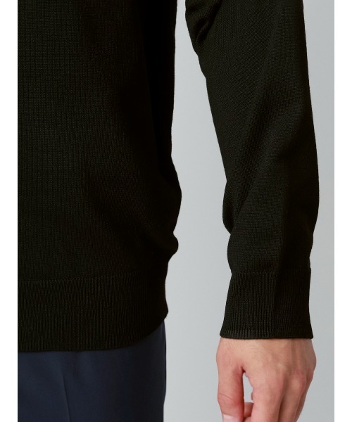 SUIT SQUARE（スーツスクエア）の「オフィニット／モックネックニット／長袖／ウォッシャブル／ポリエステル天竺／無地（ニット/セーター・メンズ・グレー/ブラック/ブラウン/ホワイト・S/LL/L/M）」の10枚目の写真