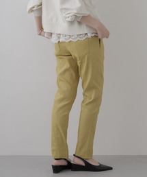 美脚ストレッチ テーパードシルエットタックパンツ
