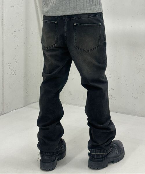 KICHUL(キチョル)の「ロウキー フレアデニムパンツ(ブラック)(デニムパンツ・レディース・その他・SMALL/MEDIUM/LARGE)」の4枚目の写真