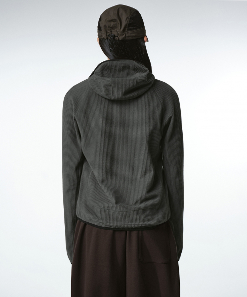 MUSINSA STANDARD WOMAN（ムシンサスタンダードウーマン）の「[シティレジャー] ウィメンズ グリッド ポーラ フリース バラクラバ フーデッド ジップアップ [マッドグレー]（パーカー・レディース・その他・SMALL/MEDIUM/LARGE/X-SMALL）」の3枚目の写真