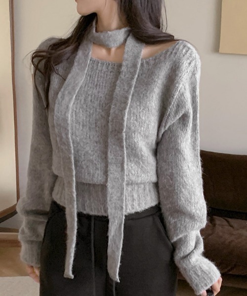 FLINEA(フリネア)の「ボートネックオフショルダーショートセーター(ニット/セーター・レディース・ホワイト/ブラック/グレー/ダークベージュ・FREE)」の16枚目の写真
