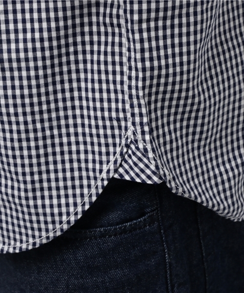 quadro(クオドロ)の「ピンオックスギンガムチェックボタンダウンシャツ(シャツ/ブラウス・メンズ・ホワイト×ネイビー・SMALL/LARGE/MEDIUM)」の8枚目の写真