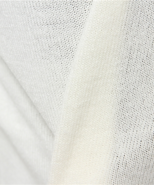 Denime（ドゥニーム）の「ソフトタッチタートルネックニット（ニット/セーター・レディース・アイボリー/ブラック/グレー/ダークグリーン・FREE）」の9枚目の写真