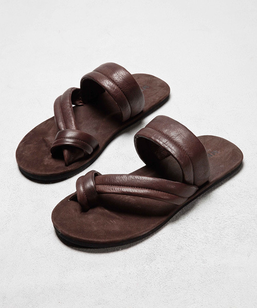 MR.OLIVE（ミスターオリーブ）の「WATER PROOF SHRINK×NUBUCK LEATHER / CUSHION BAND SANDAL（サンダル・メンズ・ブルー/ブラック/レッド/ブラウン/ベージュ・27.5cm/26.5cm/25.5cm）」の3枚目の写真