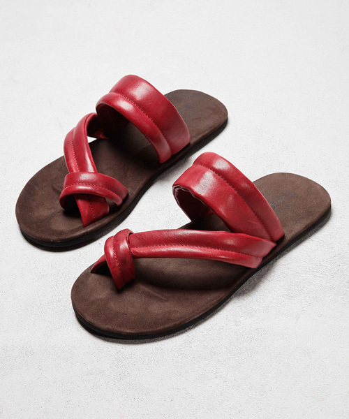 MR.OLIVE（ミスターオリーブ）の「WATER PROOF SHRINK×NUBUCK LEATHER / CUSHION BAND SANDAL（サンダル・メンズ・ブルー/ブラック/レッド/ブラウン/ベージュ・27.5cm/26.5cm/25.5cm）」の5枚目の写真