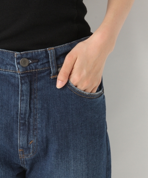 A part by（アパートバイ）の「デニムストレートパンツ　765483 （デニムパンツ・レディース・ブルー/ライトブルー・MEDIUM/LARGE）」の9枚目の写真