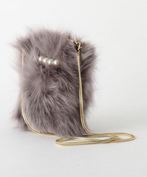 ACCOMMODE（アコモデ）の「Accommodeファーポシェット〈アコモデ〉（ショルダーバッグ・レディース・グレー/イエロー・FREE）」の3枚目の写真