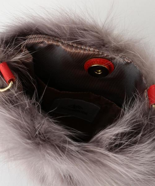 ACCOMMODE（アコモデ）の「Accommodeファーポシェット〈アコモデ〉（ショルダーバッグ・レディース・グレー/イエロー・FREE）」の9枚目の写真