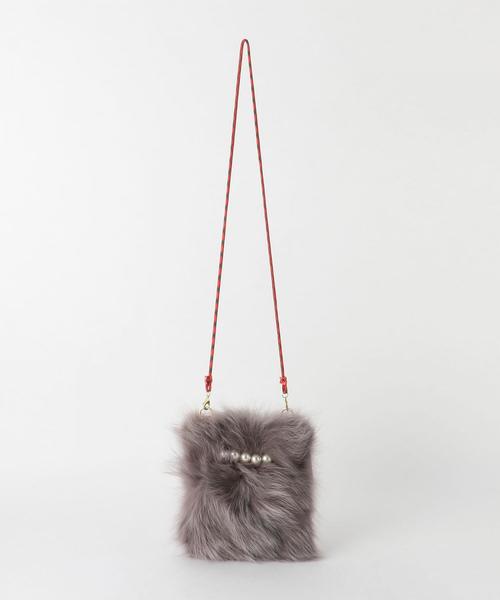 ACCOMMODE（アコモデ）の「Accommodeファーポシェット〈アコモデ〉（ショルダーバッグ・レディース・グレー/イエロー・FREE）」の10枚目の写真