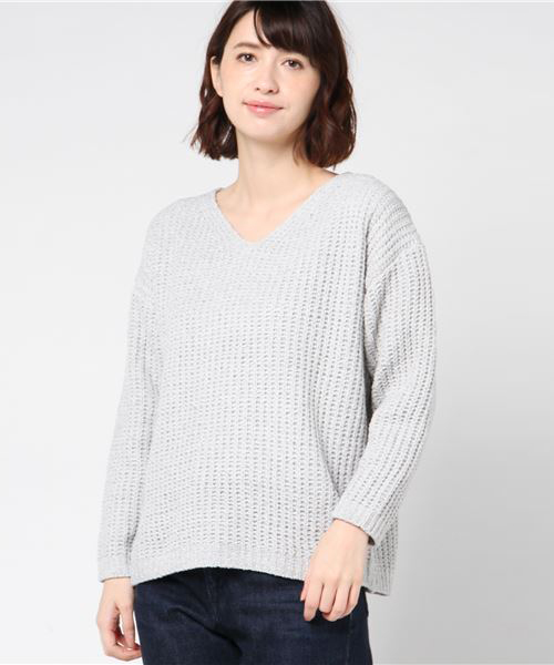 earth music&ecology（アースミュージックアンドエコロジー）の「・モール畦Vネックニットプルオーバー（ニット/セーター・レディース・ライトグレー/ブラック/ベージュ/アイボリー・FREE）」の11枚目の写真