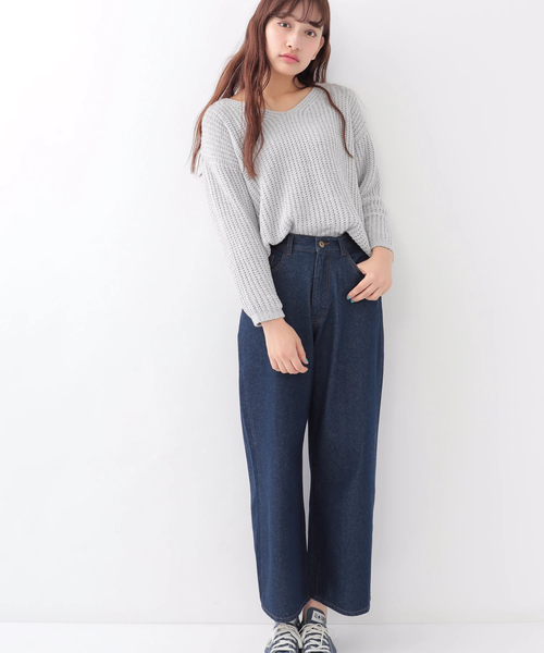 earth music&ecology（アースミュージックアンドエコロジー）の「・モール畦Vネックニットプルオーバー（ニット/セーター・レディース・ライトグレー/ブラック/ベージュ/アイボリー・FREE）」の10枚目の写真