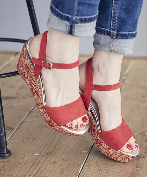 ORiental TRaffic（オリエンタルトラフィック）の「春夏★刺繍ウエッジサンダル★8208（サンダル・レディース・グレー/ブラック/レッド・L/M/S/LL/3L/SS）」の3枚目の写真