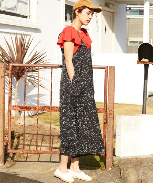 Furryrate(ファーリーレート)の「ドットキャミマキシオールインワン(つなぎ/オールインワン・レディース・ホワイト×ネイビー/ホワイト×ブラック・FREE)」の6枚目の写真