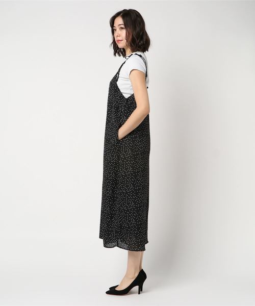 Furryrate(ファーリーレート)の「ドットキャミマキシオールインワン(つなぎ/オールインワン・レディース・ホワイト×ネイビー/ホワイト×ブラック・FREE)」の3枚目の写真