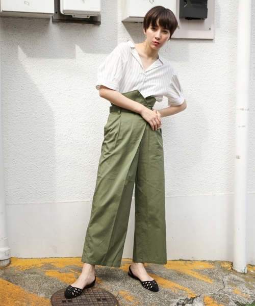 PAGEBOY（ページボーイ）の「キュームコアシャツスキッパー（シャツ/ブラウス・レディース・オフホワイト/グレイッシュベージュ/テラコッタ/ブラック/ストライプ・FREE）」の19枚目の写真