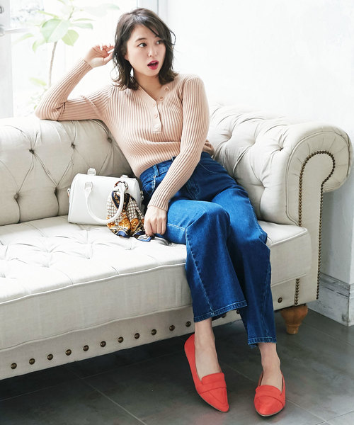 KOBE LETTUCE（コウベレタス）の「ポインテッドトゥフラットローファーパンプス（パンプス・レディース・ブラック/ベージュ/オレンジ/ホワイト系その他/ブルー系その他・LL/S/M/L）」の18枚目の写真