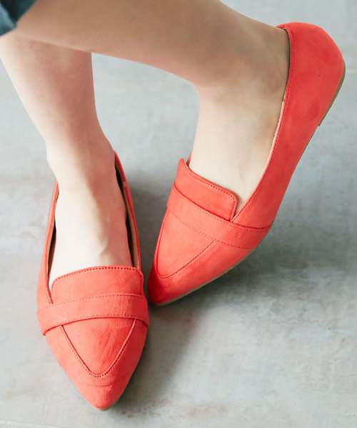 KOBE LETTUCE（コウベレタス）の「ポインテッドトゥフラットローファーパンプス（パンプス・レディース・ブラック/ベージュ/オレンジ/ホワイト系その他/ブルー系その他・LL/S/M/L）」の21枚目の写真