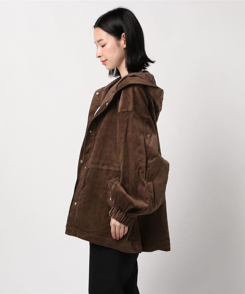 classicalelf（クラシカルエルフ）の「コーデュロイ無地ミドル丈ボリューム袖マウンテンパーカー（マウンテンパーカー・レディース・ベージュ/ブラウン/アイボリー/ライトカーキ・MEDIUM/LARGE）」の21枚目の写真