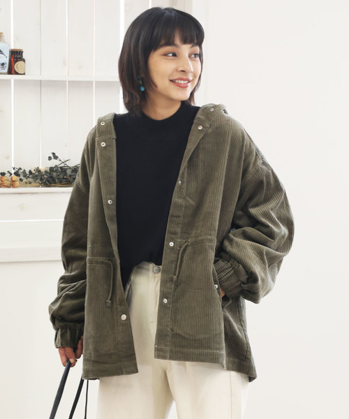 classicalelf（クラシカルエルフ）の「コーデュロイ無地ミドル丈ボリューム袖マウンテンパーカー（マウンテンパーカー・レディース・ベージュ/ブラウン/アイボリー/ライトカーキ・MEDIUM/LARGE）」の20枚目の写真