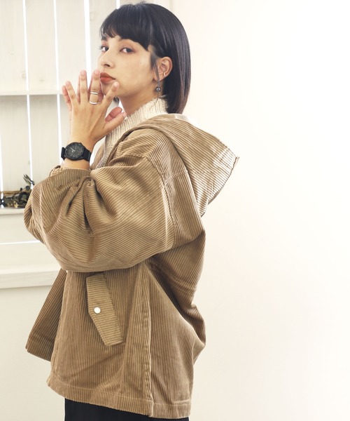 classicalelf（クラシカルエルフ）の「コーデュロイ無地ミドル丈ボリューム袖マウンテンパーカー（マウンテンパーカー・レディース・ベージュ/ブラウン/アイボリー/ライトカーキ・MEDIUM/LARGE）」の18枚目の写真