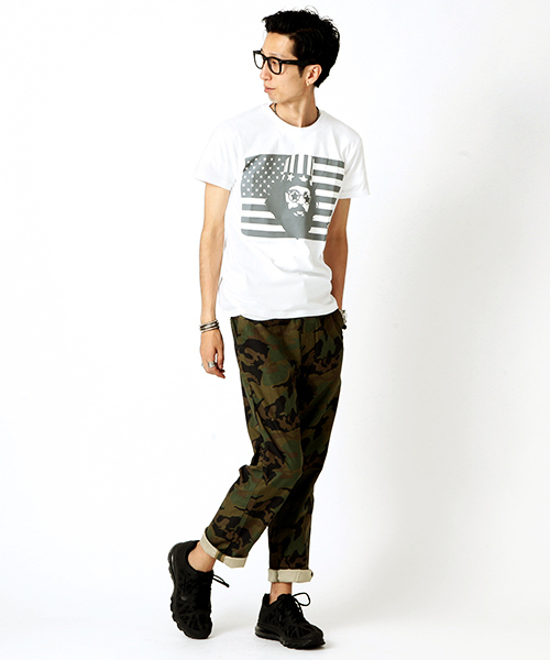 BEAMS T（ビームスティー）の「【SPECIAL PRICE】BEAMS T / FLAG TEE（Tシャツ/カットソー・メンズ・ホワイト/グレー・LARGE/MEDIUM/X-LARGE/SMALL）」の13枚目の写真