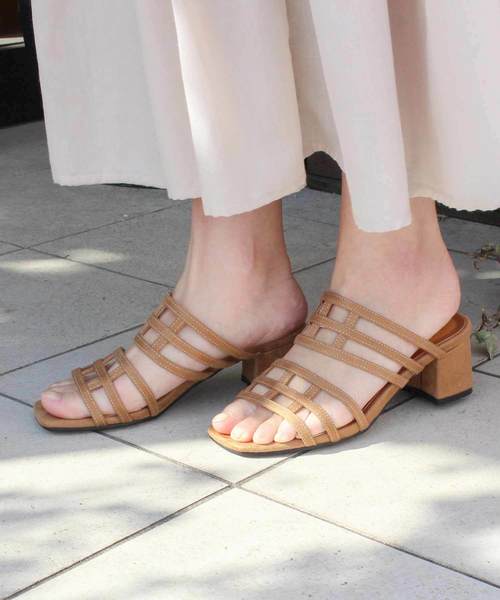 MODE ROBE（モードローブ）の「メッシュスクエアトゥサンダル（サンダル・レディース・ホワイト/ブラック/ブラウン/ベージュ・22.5/23/23.5/24/24.5/25）」の4枚目の写真