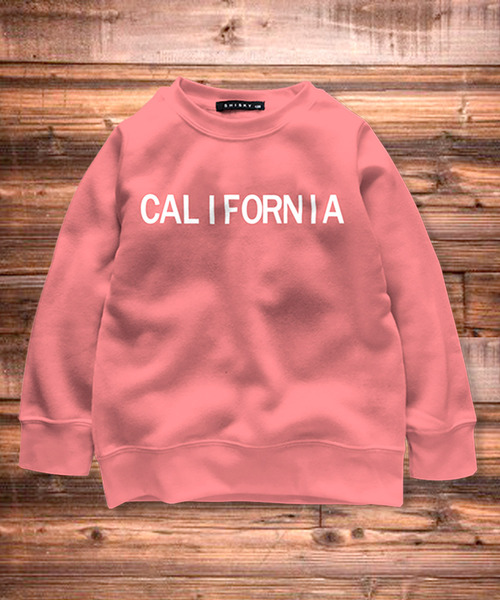 THE CASUAL(カジュアル)の「パイル起毛プリントトレーナー スウェット キッズ(スウェット・キッズ・A/T/S/R/Q/P/O/N/M/L/K/J/I/H/G/F/E/D/C/B・110cm/120cm/130cm/140cm/150cm/160cm/100cm)」の3枚目の写真