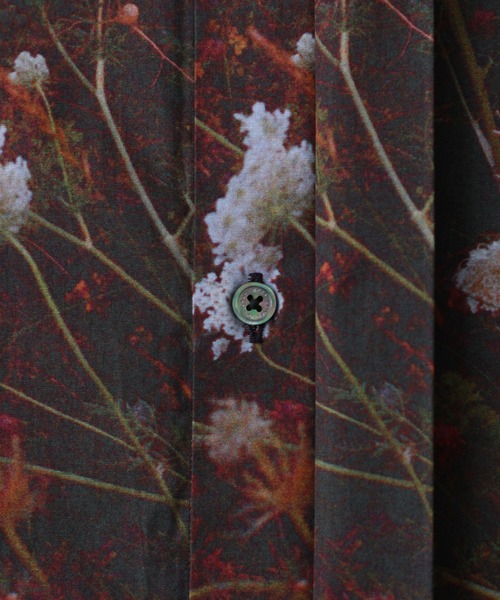 JOHN LAWRENCE SULLIVAN（ジョンローレンスサリバン）の「【JOHN LAWRENCE SULLIVAN】フォトプリントオーバーサイズシャツ/3A005-0220-21（シャツ/ブラウス・メンズ・パープル・44/48/46）」の11枚目の写真