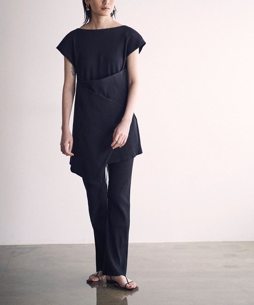 SEA(シー)の「リブ フレアパンツ(その他パンツ・レディース・ホワイト/ブラック/サンドベージュ・ONE SIZE)」の1枚目の写真