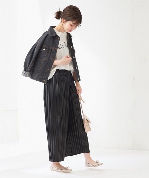 natural couture(ナチュラルクチュール)の「ランダムプリーツリラックスパンツ(その他パンツ・レディース・アイボリー/ミント/ブラック/グレー・FREE)」の20枚目の写真