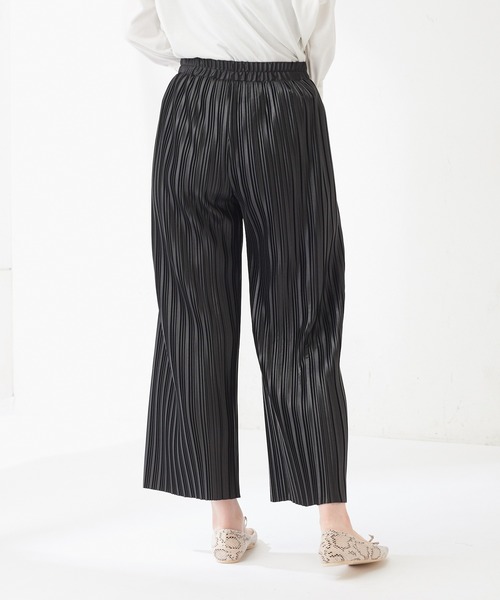 natural couture(ナチュラルクチュール)の「ランダムプリーツリラックスパンツ(その他パンツ・レディース・アイボリー/ミント/ブラック/グレー・FREE)」の9枚目の写真