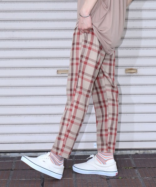 revertical（リバーティカル）の「チェック柄 テーパードパンツ セットアップ対応（その他パンツ・メンズ・ホワイト/ベージュ・M/L）」の3枚目の写真