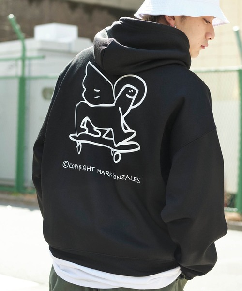 Mark Gonzales（マーク・ゴンザレス）の「Mark Gonzales/マークゴンザレス MONO-MART 別注 クリアスモークオーバーサイズ プルオーバーパーカー（パーカー・メンズ・ホワイト系その他/グリーン系その他/ブラウン系その他2/ホワイト系その他2/グリーン系その他2/ブラック/ブラウン系その他/ダークブラウン/ベージュ系その他/ブラック系その他2/グリーン系その他3/グレイッシュベージュ/ベージュ系その他2/ホワイト/ブラック系その他/ベージュ系その他3/ライラック/ホワイト系その他3/パープル系その他2/グリーン系その他5/ブラック系その他3/パープル系その他/グリーン系その他6/ライトグリーン/グリーン系その他4・M/L/S）」の7枚目の写真