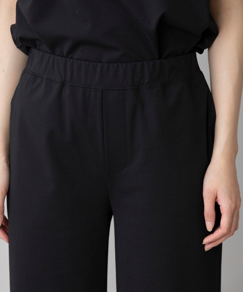 Munich（ミューニック）の「コットンポリエステルストレッチインターロック　ワイドパンツ(セットアップ可)（その他パンツ・レディース・ブラック/ダークグレー/グレイッシュベージュ・S/M/XS）」の15枚目の写真