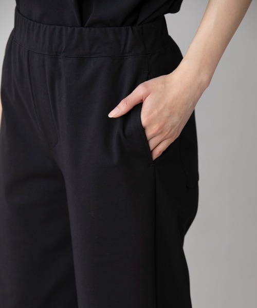 Munich（ミューニック）の「コットンポリエステルストレッチインターロック　ワイドパンツ(セットアップ可)（その他パンツ・レディース・ブラック/ダークグレー/グレイッシュベージュ・S/M/XS）」の11枚目の写真
